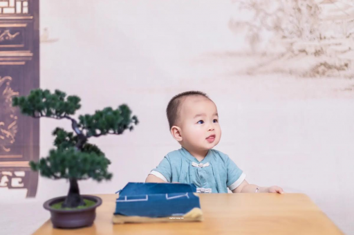 固安宝宝眼屎多是什么原因 固安宝宝眼屎多是什么原因